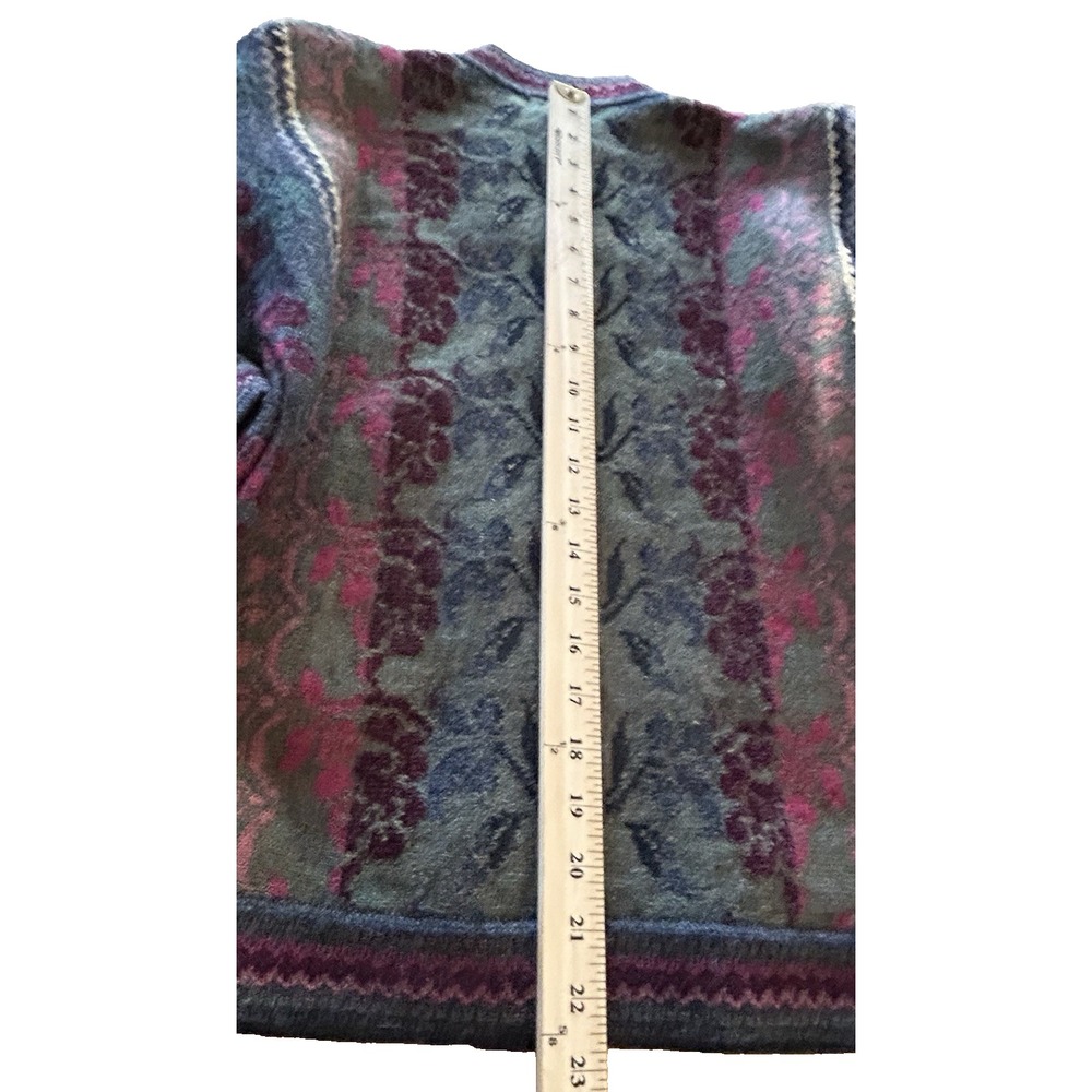 CozyVintage Floral Knit Cardigan - Multi-Color - Picture 9 of 10